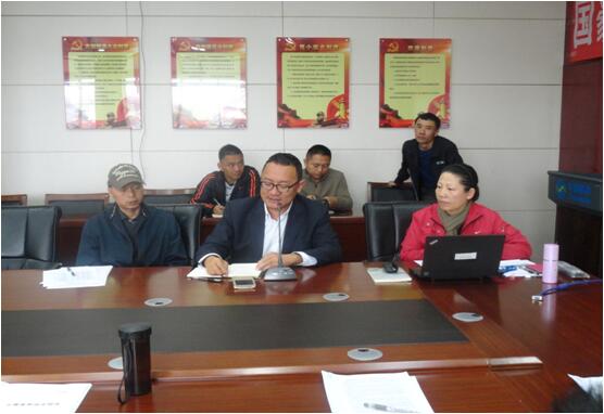 保山移动综合部副总杨涛在培训中宣贯省移动对车辆治理的有关要求事项。